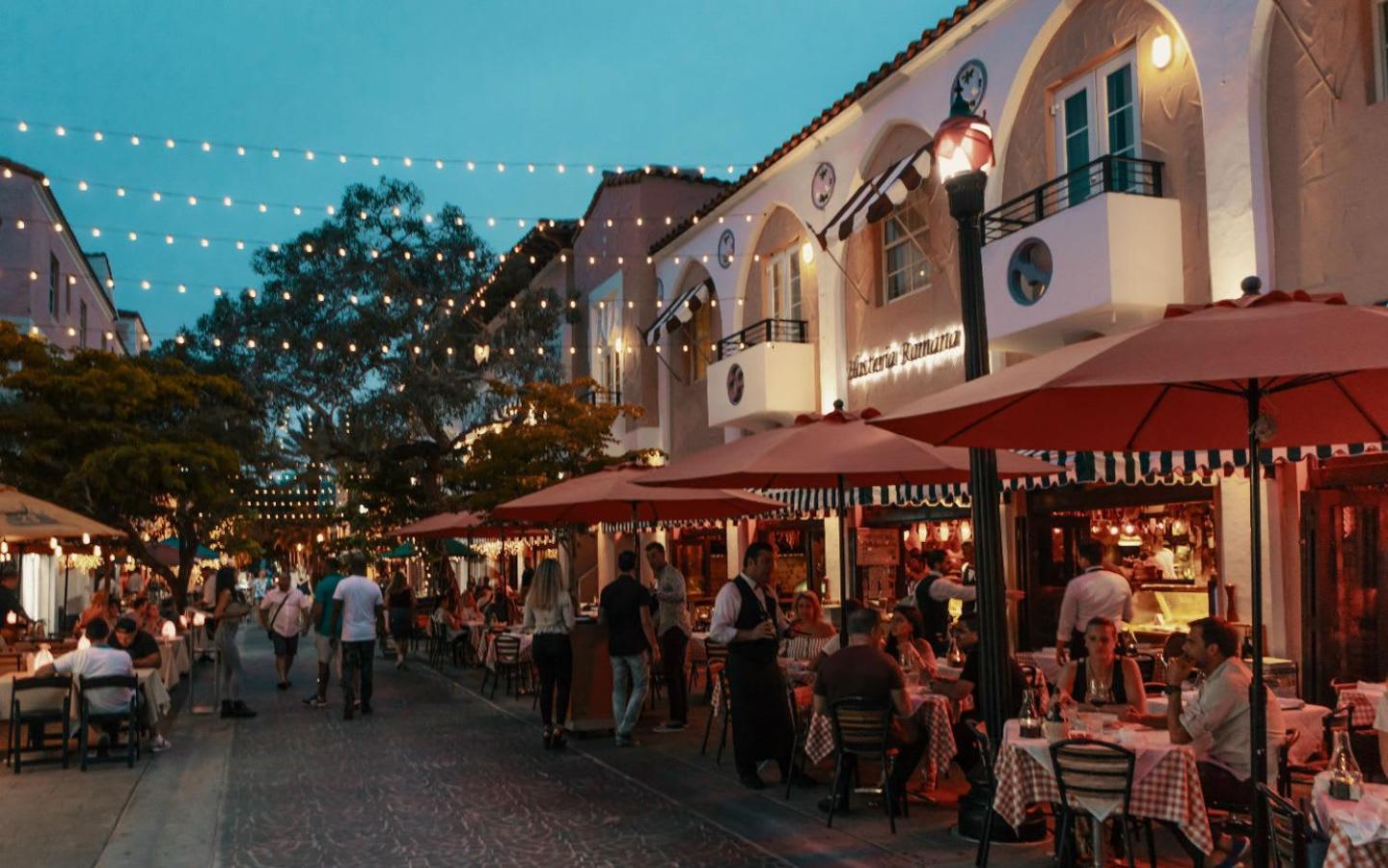 2 Bedroom Apartment 3 Minute Walk To South Beach & Ocean Drive Μαϊάμι Μπιτς Εξωτερικό φωτογραφία